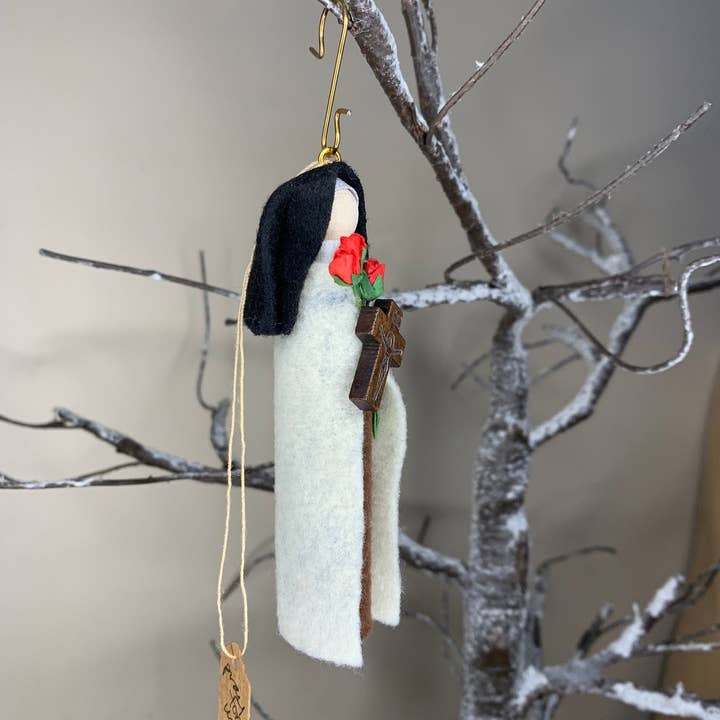 Our Saint Family - Wholesale Ornament - St. Therese of the Child Jesus (St. Therese of Lisieux) Wooden Doll Ornament2