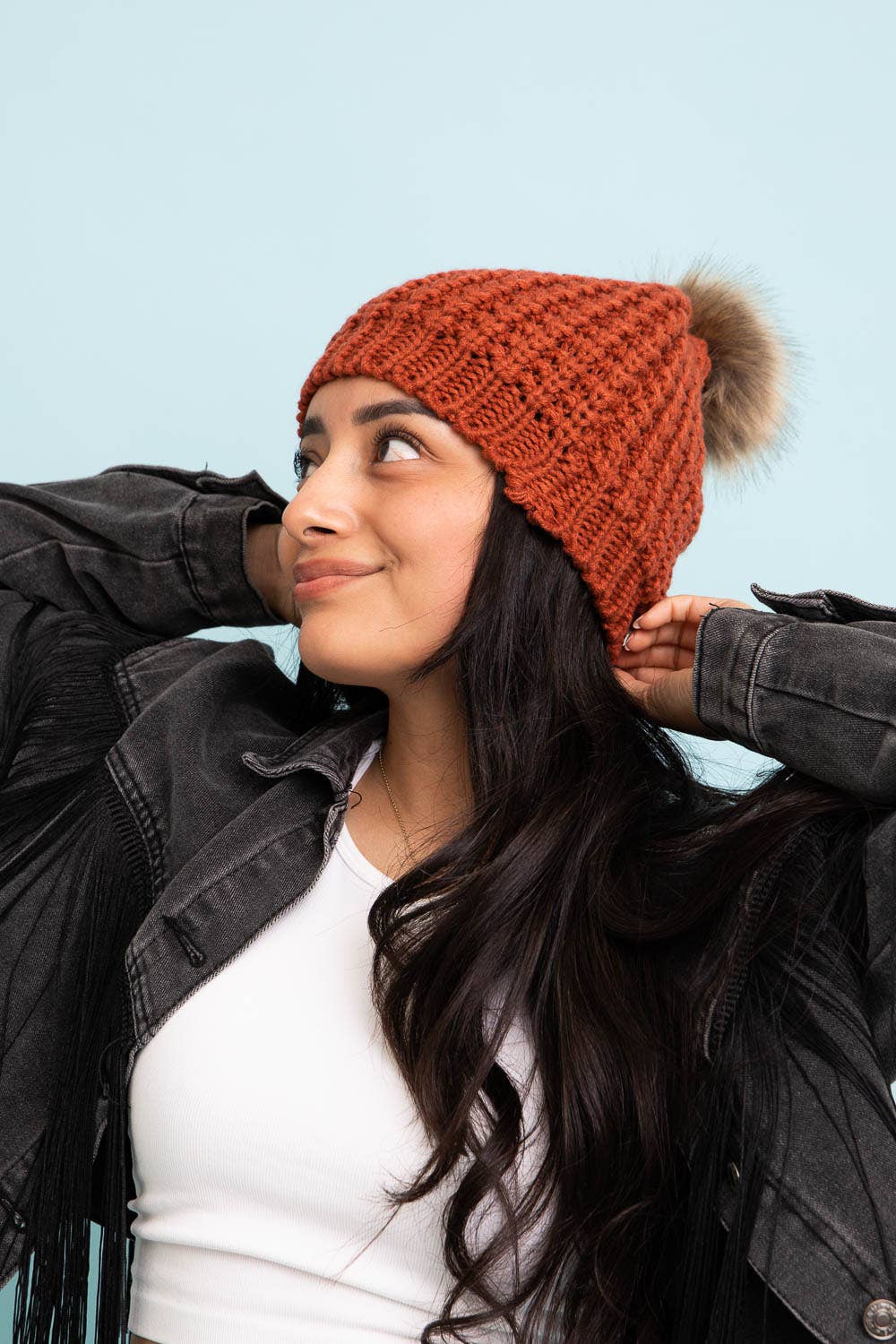 Leto Accessories - Vente Bonnet – femme - Bonnet en tricot texturé avec pompon — Idéal pour l'automne et l'hiver3