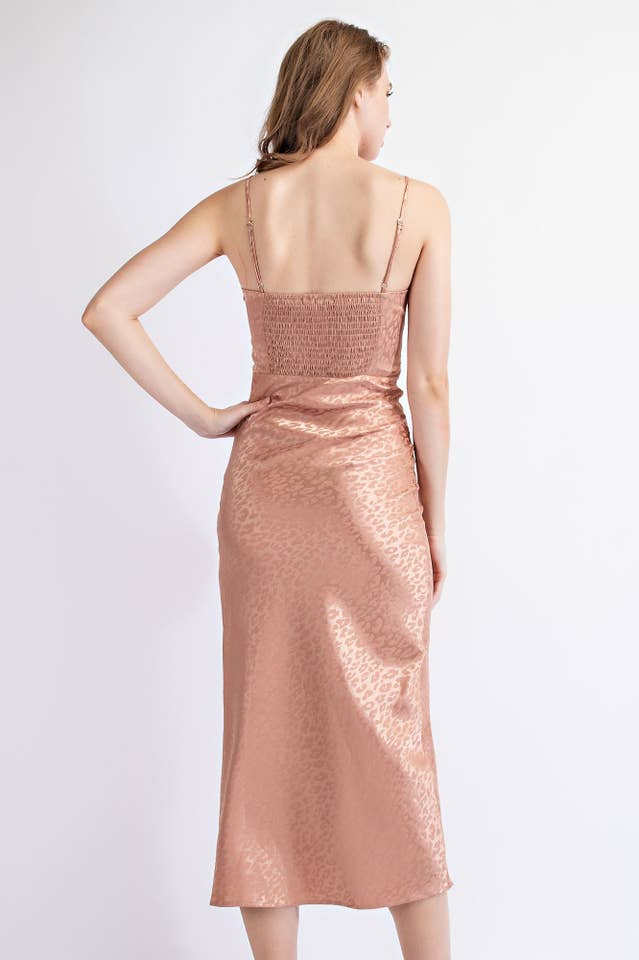 Edit by Nine – Engroshandel Kjole - Dame – Td1584 Satin Jacquard Slipkjole med Udsnit og Rynket Livstykkedetalje