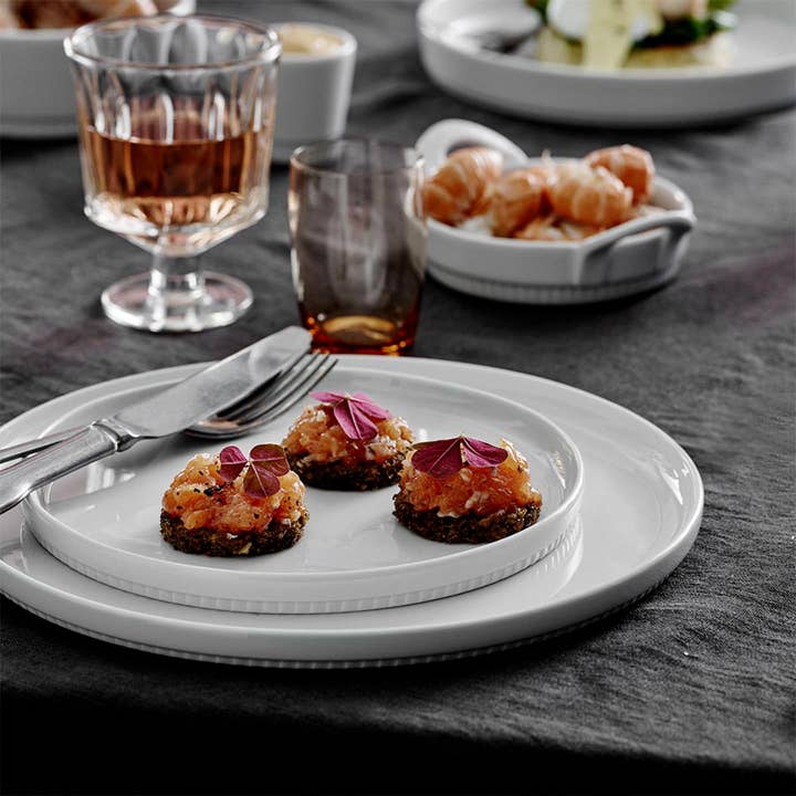 Toulouse Plates, Sets of 2 for wholesale by PILLIVUYT