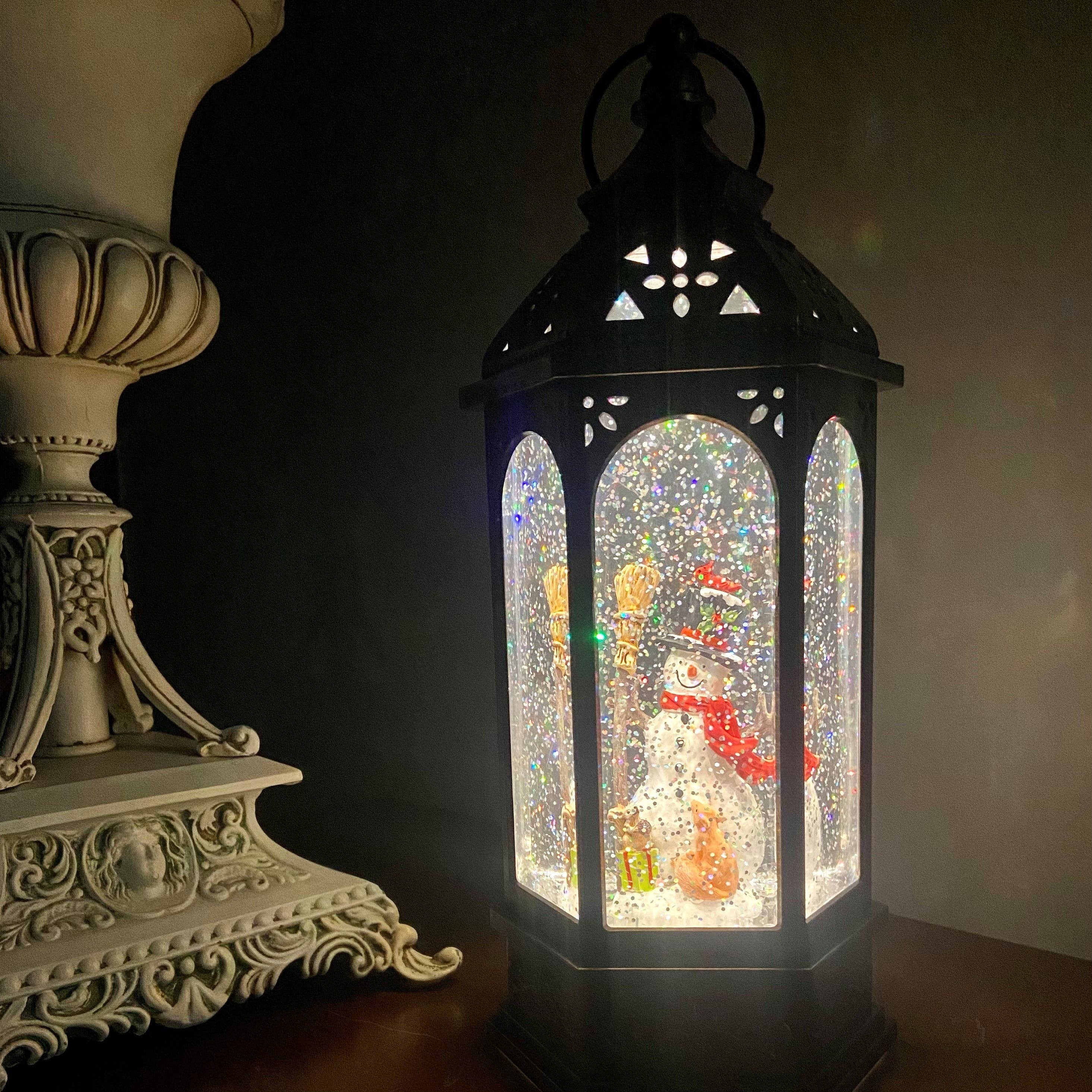 Haute Decor - Vente Lanternes - Lanterne Snowburst™ avec bonhomme de neige et spectacle de lumière scintillant3