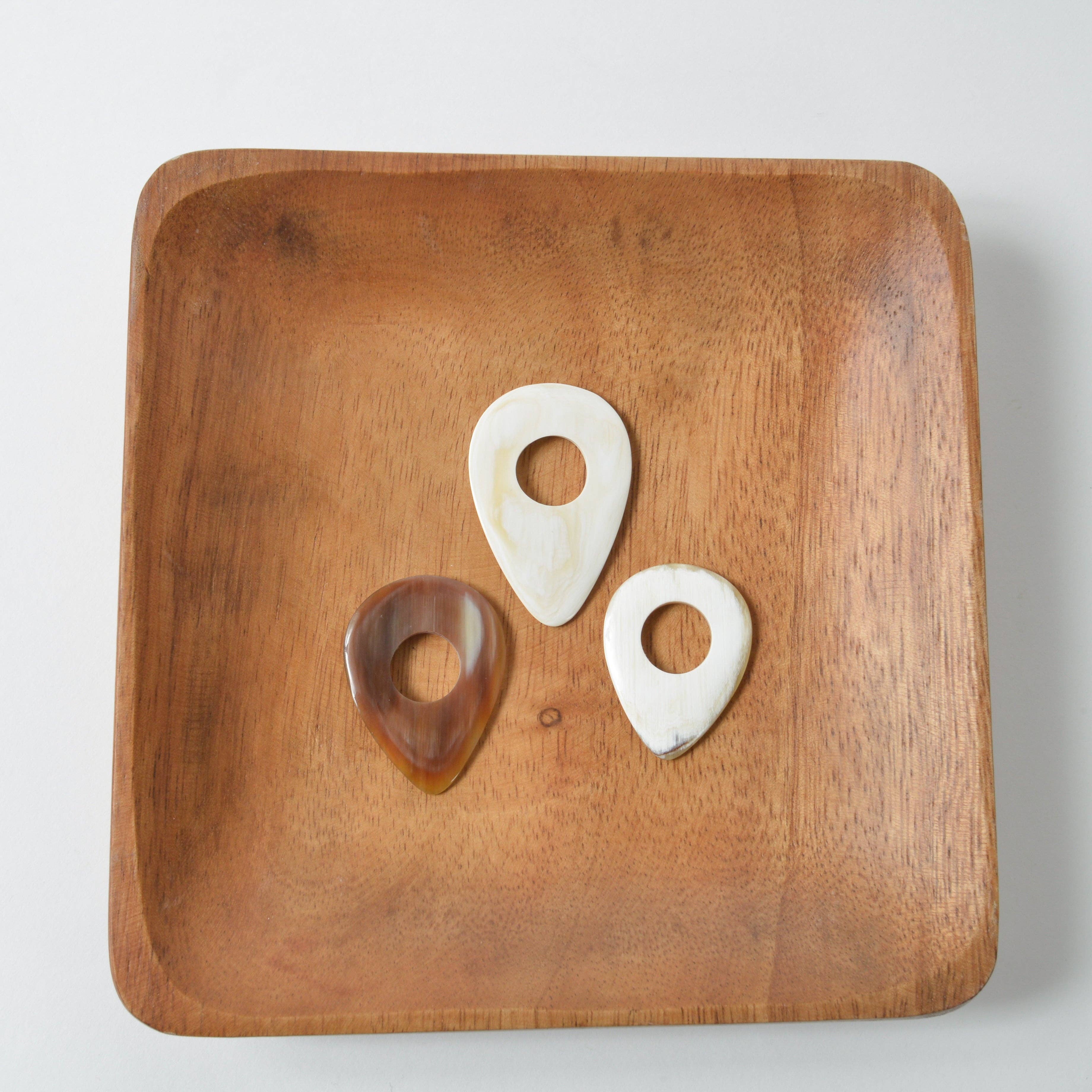 MAADILI COLLECTIVE - Wholesale Music Accessory - Horn Guitar Pick