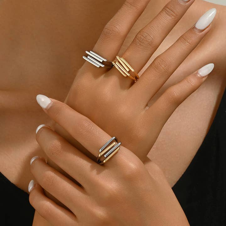 Lily Clothing - Wholesale Band/Stacked Ring - TEMPERAMENT SMOOTH GEOMETRIC THREE-LAYER RING4