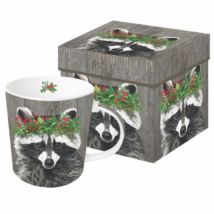 MUG IN GIFT BOX-WINTER BERRY RACCOON for wholesale by Paperproducts Design • Ambiente
