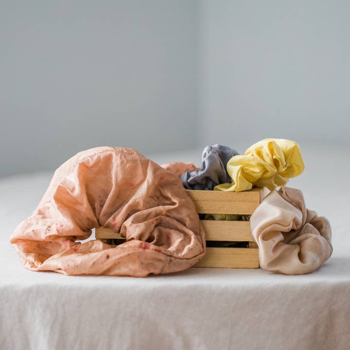 Lesley Darling Fiber - Wholesale Scrunchie - Women's - Naturally Dyed Silk Scrunchies2