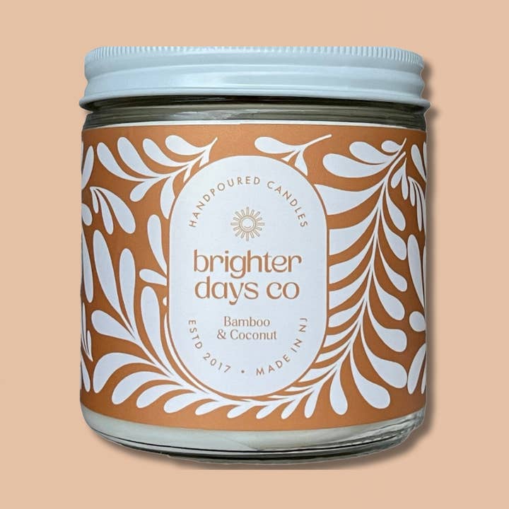 Vela de Soja “Bamboo and Coconut” em pavio de madeira por atacado de Brighter Days Co.