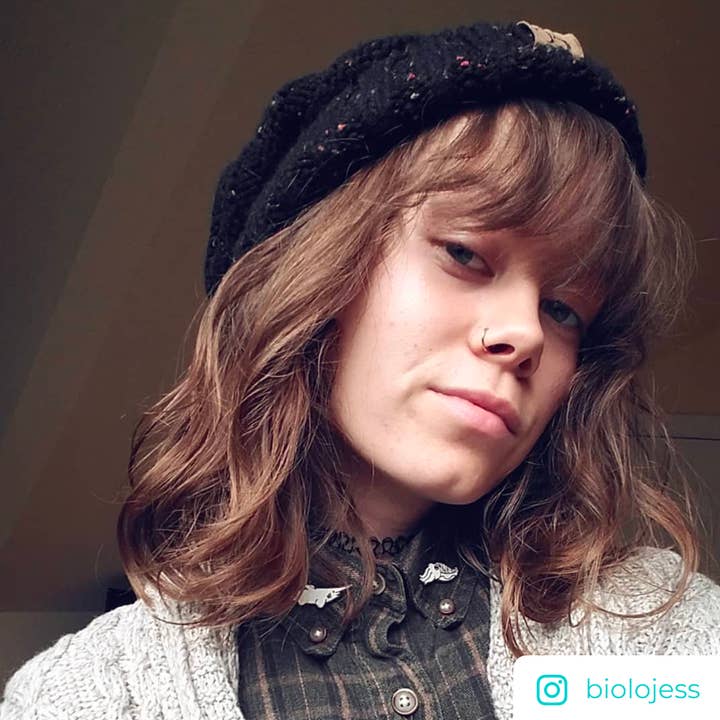 Shoal - Wholesale Lapel pin/button - White Glitter Cuttlefish Pin4