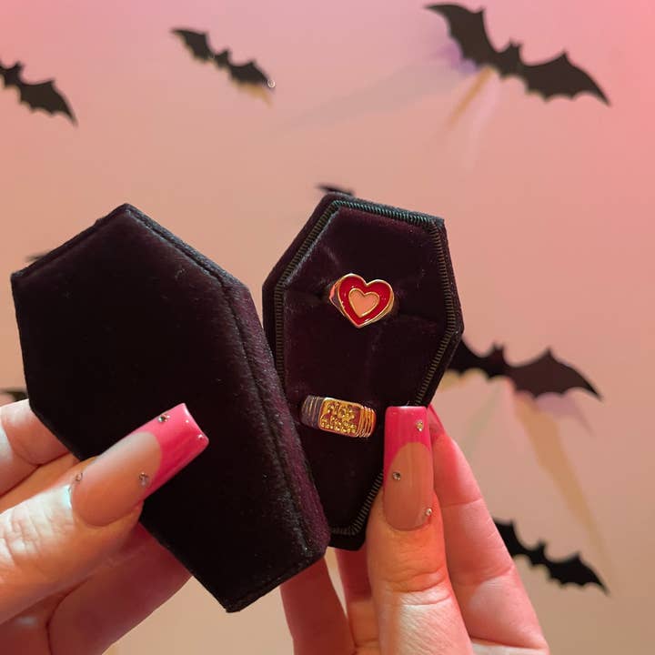 Little Design Collective - Wholesale Jewellery box/organiser - Velvet Coffin Ring Box3