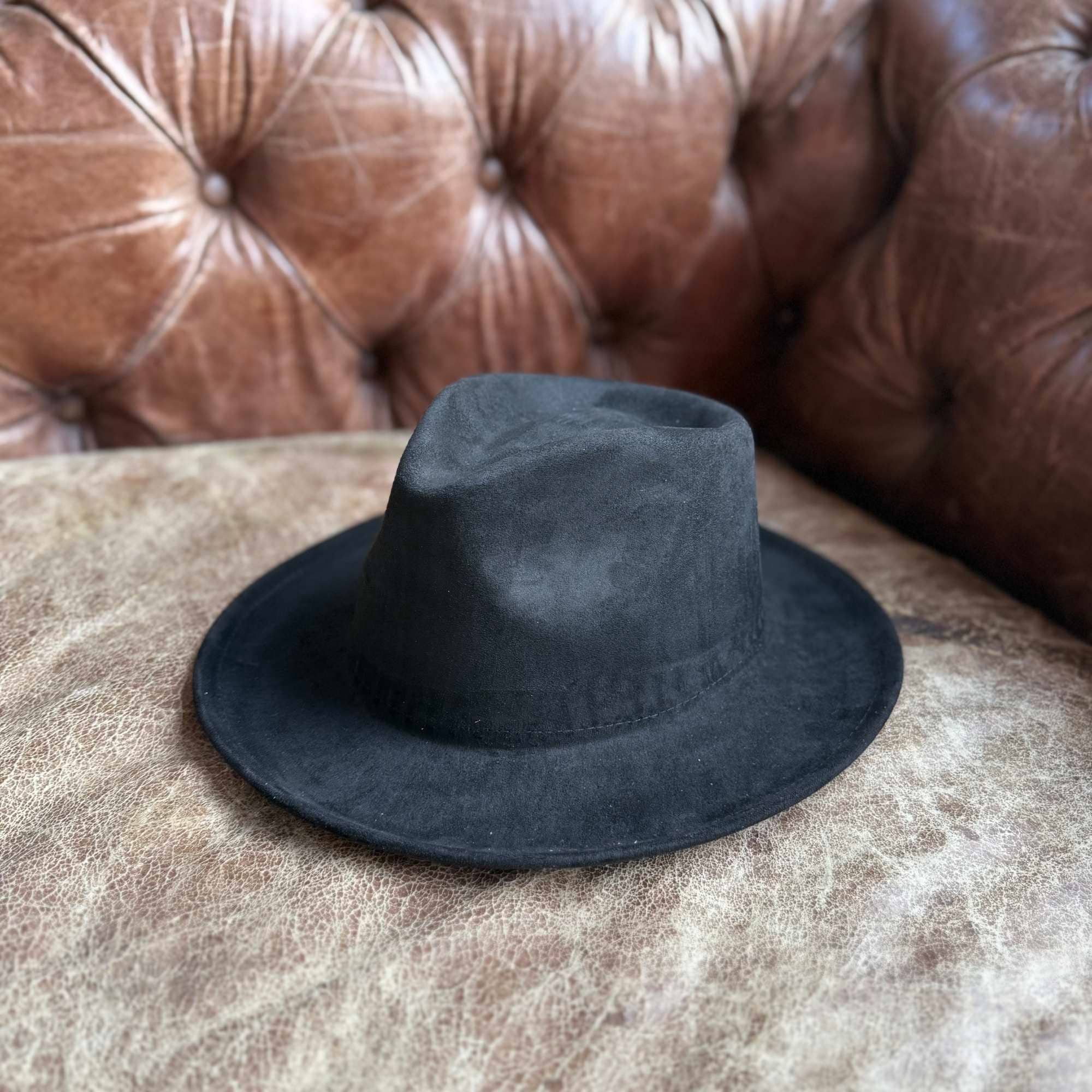 Queens INC – wholesale Fedora – Women’s – Stiff Short  Brim Rancher in  Suede Hat15