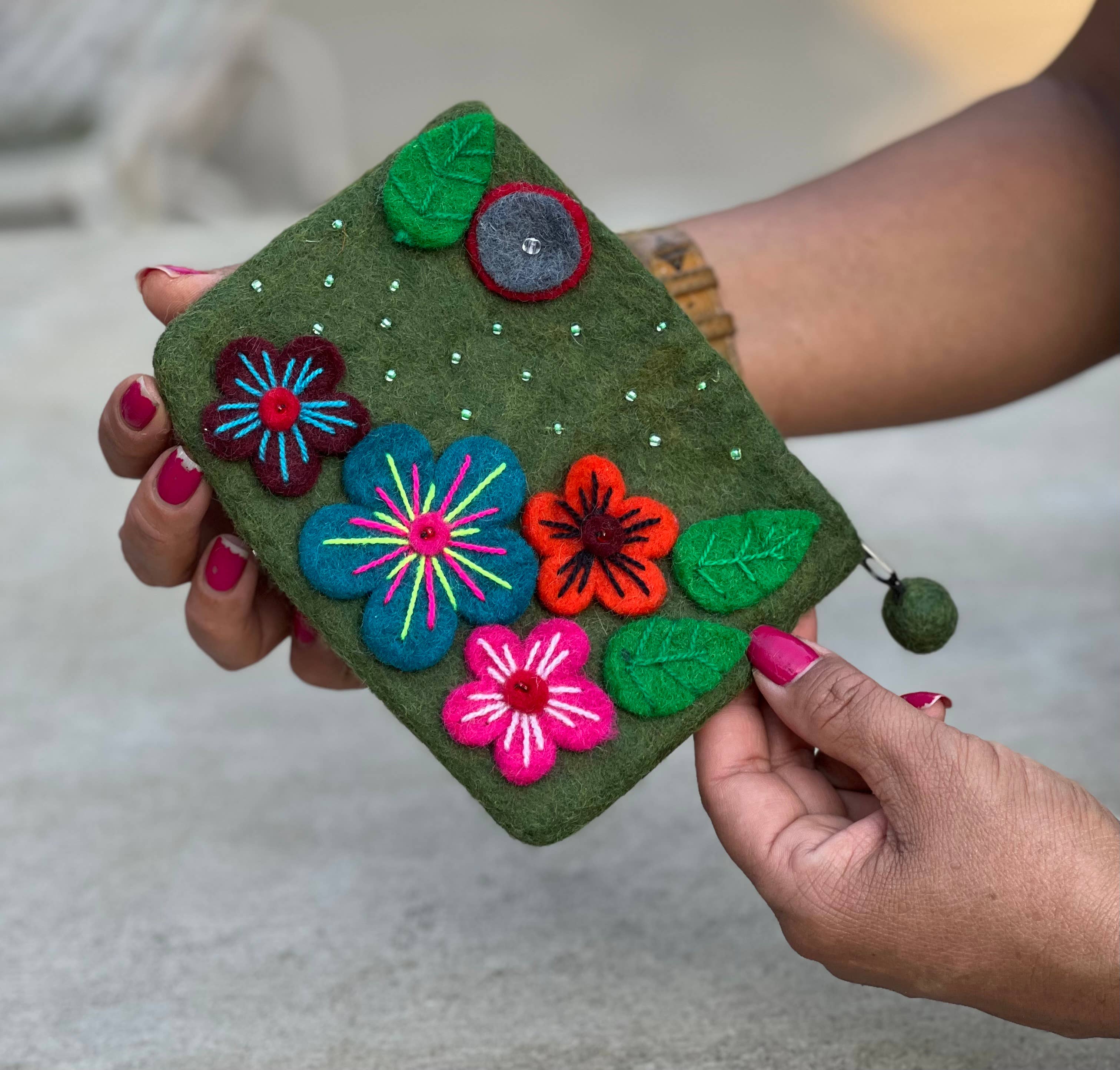 Lungta Imports - Wholesale Coin Purse - Women's - Felted Floral Coin Purse, Kids Pouch, Makeup Pouch13