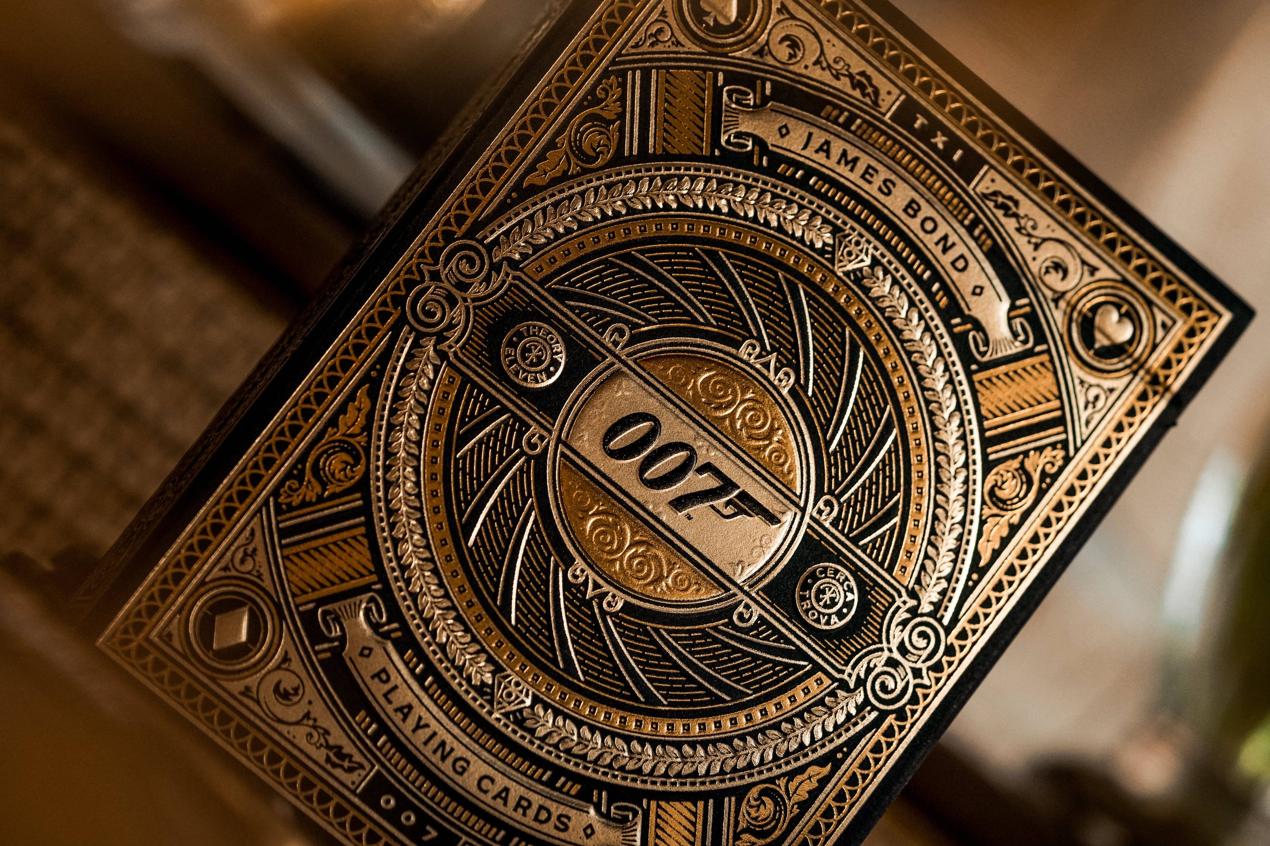 theory11 - Wholesale Playing Cards - James Bond Playing Cards7