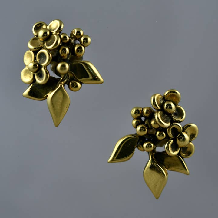 Big Cluster of Flowers for wholesale by Three pines fine jewelry