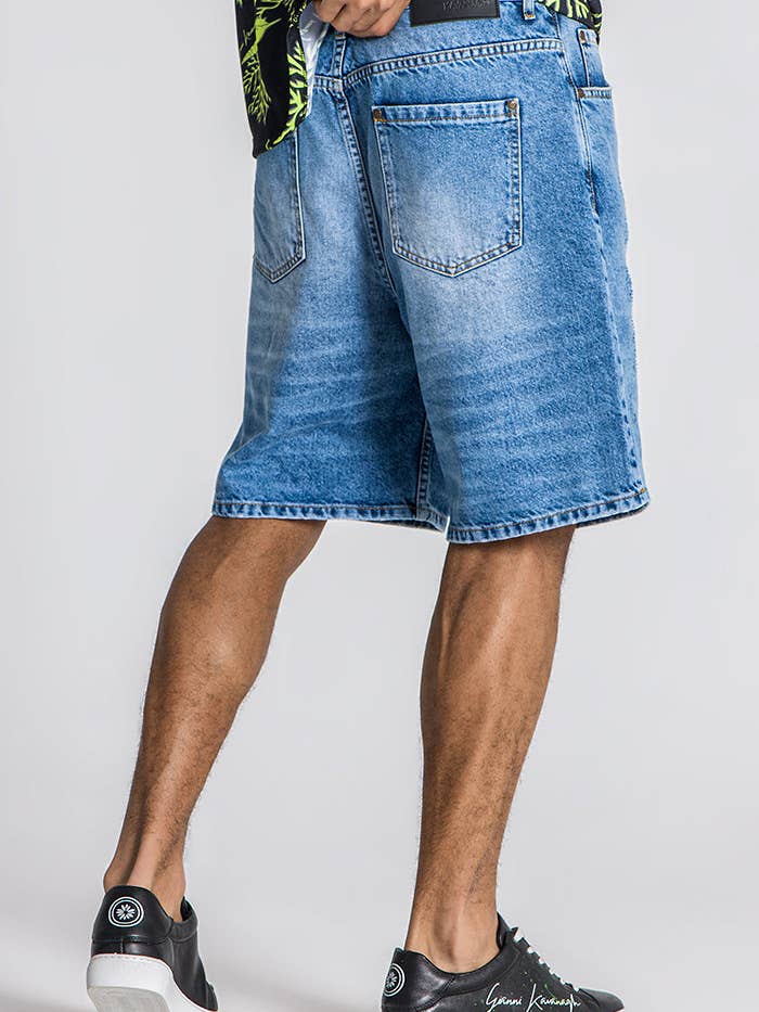 Blauwe denim shorts met onderwaterdesign voor wholesale door Gianni Kavanagh