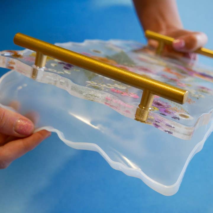 Adults & Crafts - Wholesale DIY Craft Kit - Floral Resin Serving Tray Craft Kit10