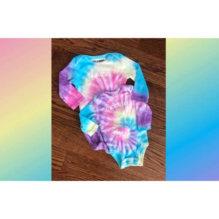 BFFS & BABES – Großhandel Body (ohne Füße) – Baby – MULTIE MAGIC ♡ Langarm-Babesie4