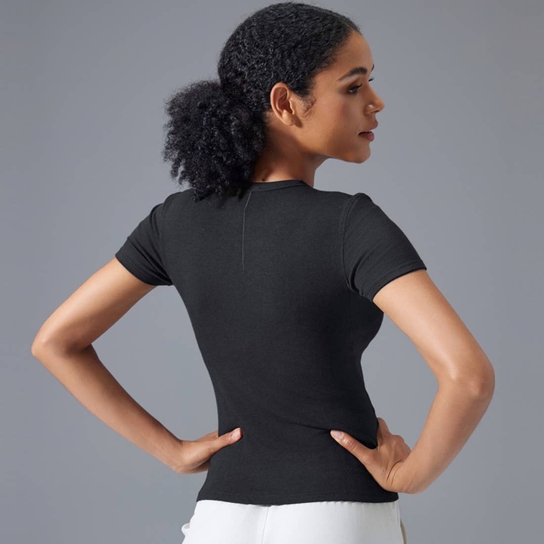 Sodalemon - Vente T-shirt – femme - T-shirt de yoga pour femmes en modal, col rond, ajusté et respirant12