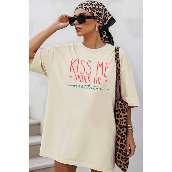 KISS ME UNDER THE MISTLETOE OVERSIZED MINERAL GRAPHIC TEE for wholesale by HRTandLUV