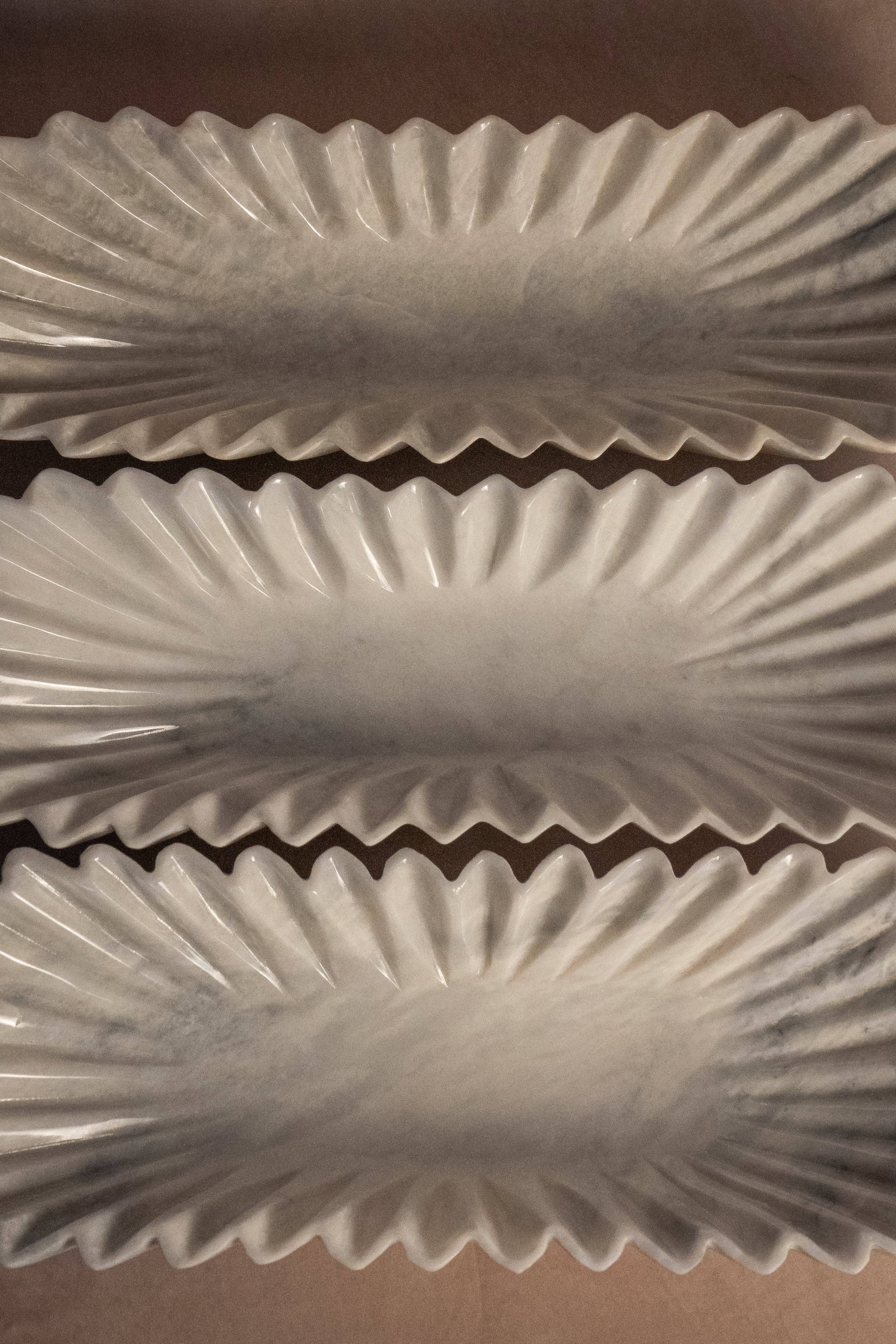 Marigold Market - Wholesale Decorative Plate/Dish/Bowl - Oblong Fluted Marble Bowl - Large2