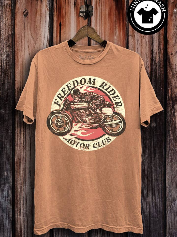 Top Gráfico Freedom Rider por atacado de Lotus Fashion Collection