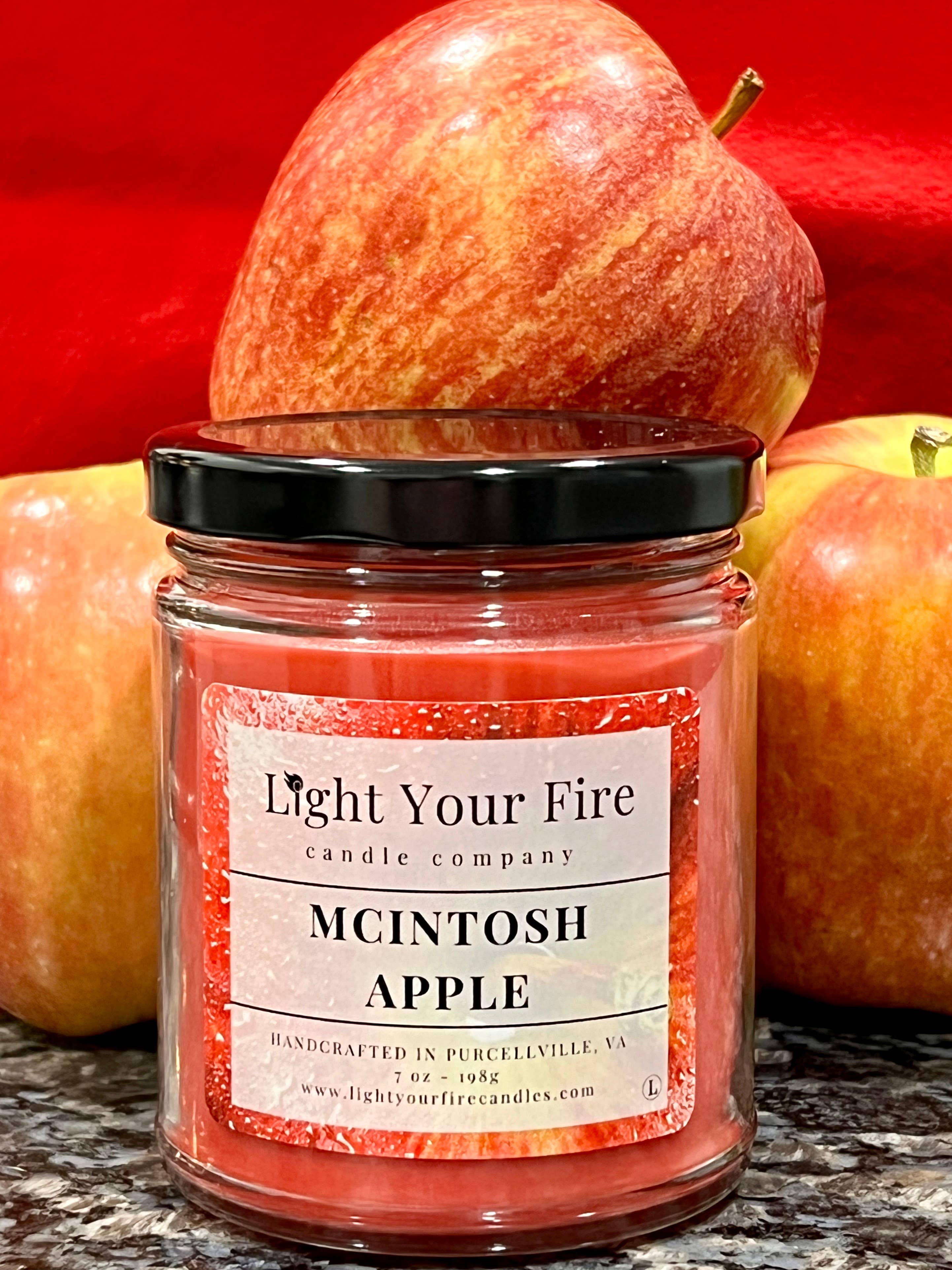McIntosh Apple Candle for wholesale by Light Your Fire Candle Co