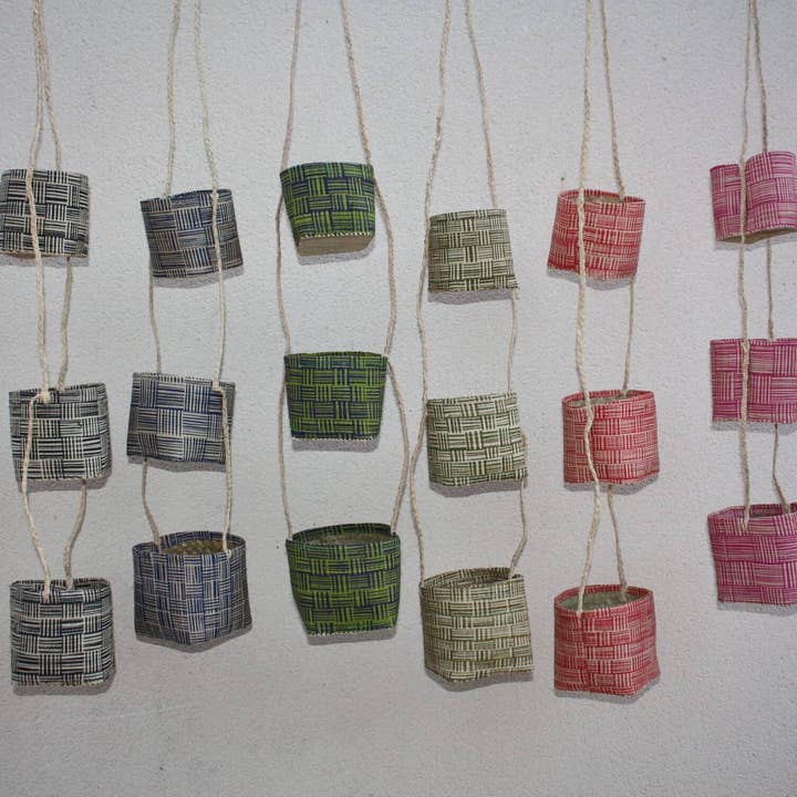 Boutique Huléti - Wholesale Hanging Planter - Hanging baskets in Rabane to hang / Spice rack, hanging plants or various storage - 7 COLORS to CHOOSE - HANDMADE6