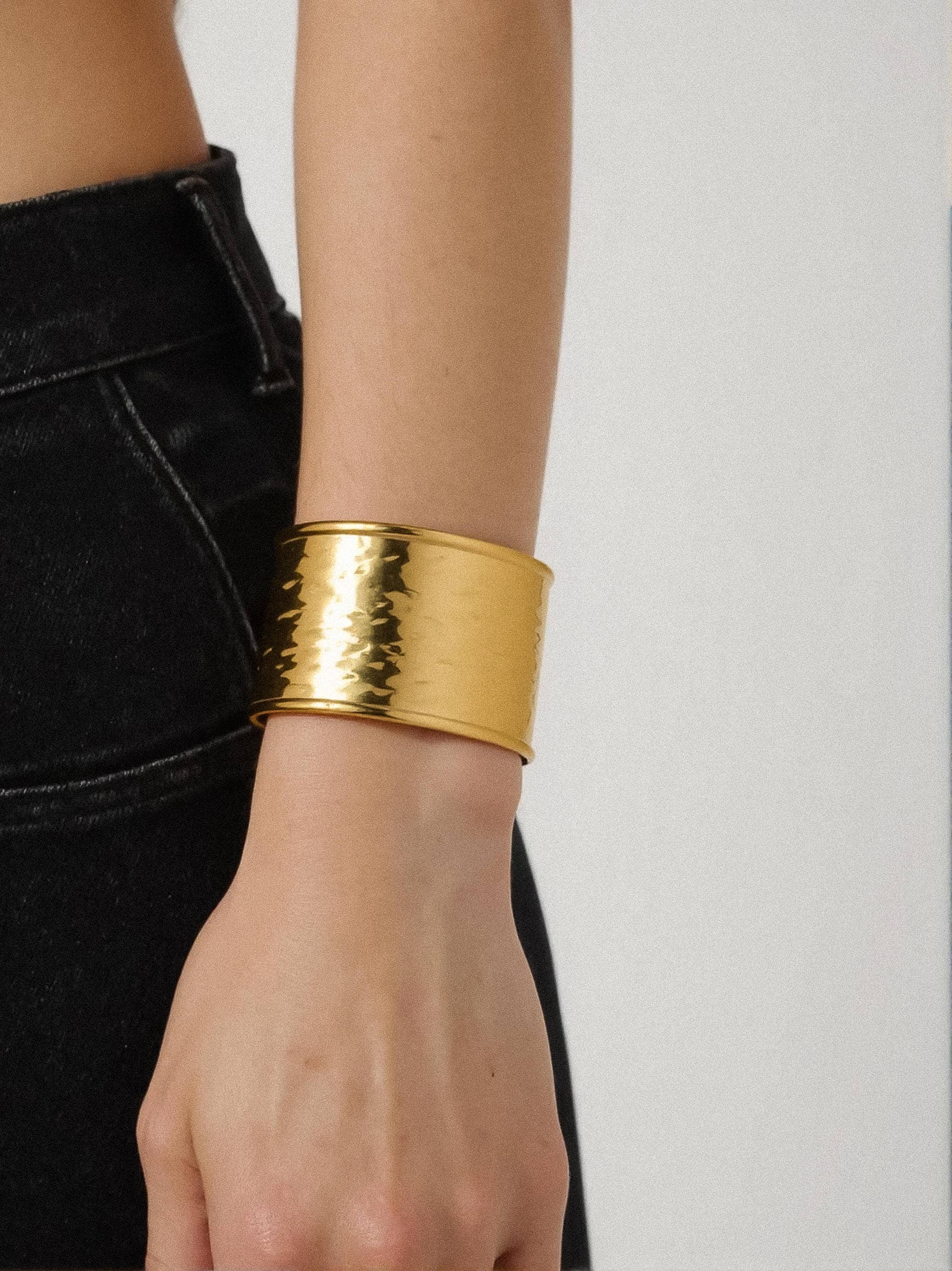 Calric 18K Gold Non-Tarnish Wide Statement Cuff Bracelet for wholesale on Faire1