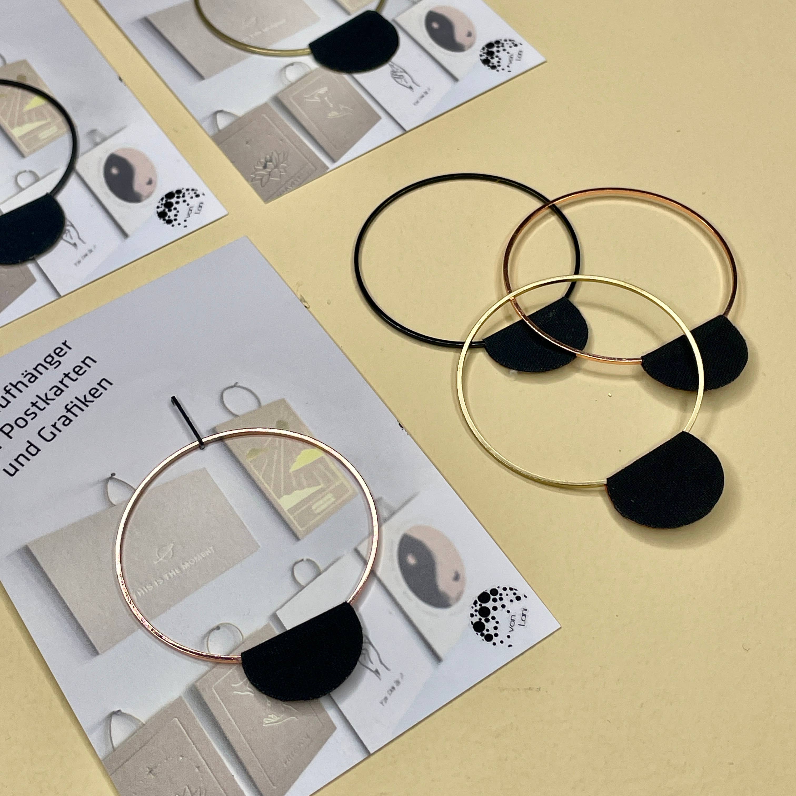 von Lani = Jewellry + Suncatchers - Wholesale Picture Frame - Large circular picture hanger 4.5cm, Gold, Black, Rose, Silver3