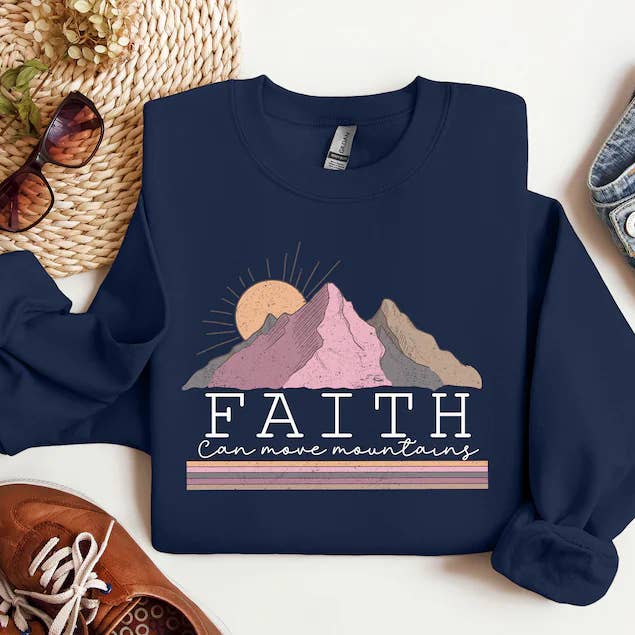 Faith Can Move Mountains | Trosbaseret sweatshirt for engroshandel hos Southern Comfort Boutique