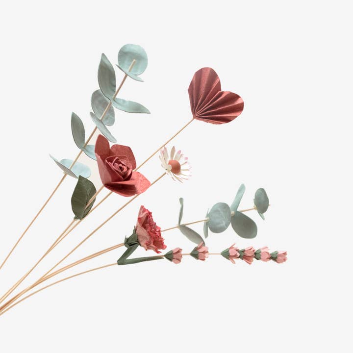 Bouquet di fiori di carta per San Valentino per la vendita all'ingrosso da parte di MILLIMÉTRÉE