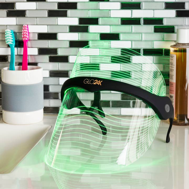 GLO24K - Wholesale Skincare Face Mask - GLO24K 7 COLOR LED BEAUTY MASK6