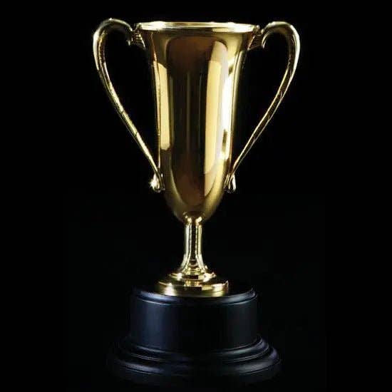 Coupe d'or pour la vente par Crystal House