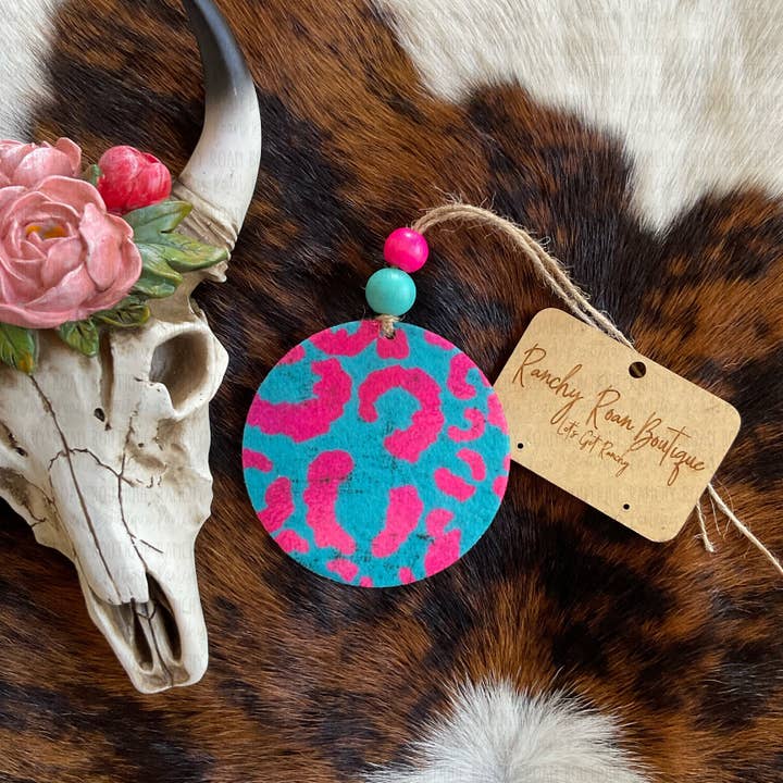 Ranchy Roan Boutique - Wholesale Car Freshener - Women's - Turquoise and Pink Leopard Freshie