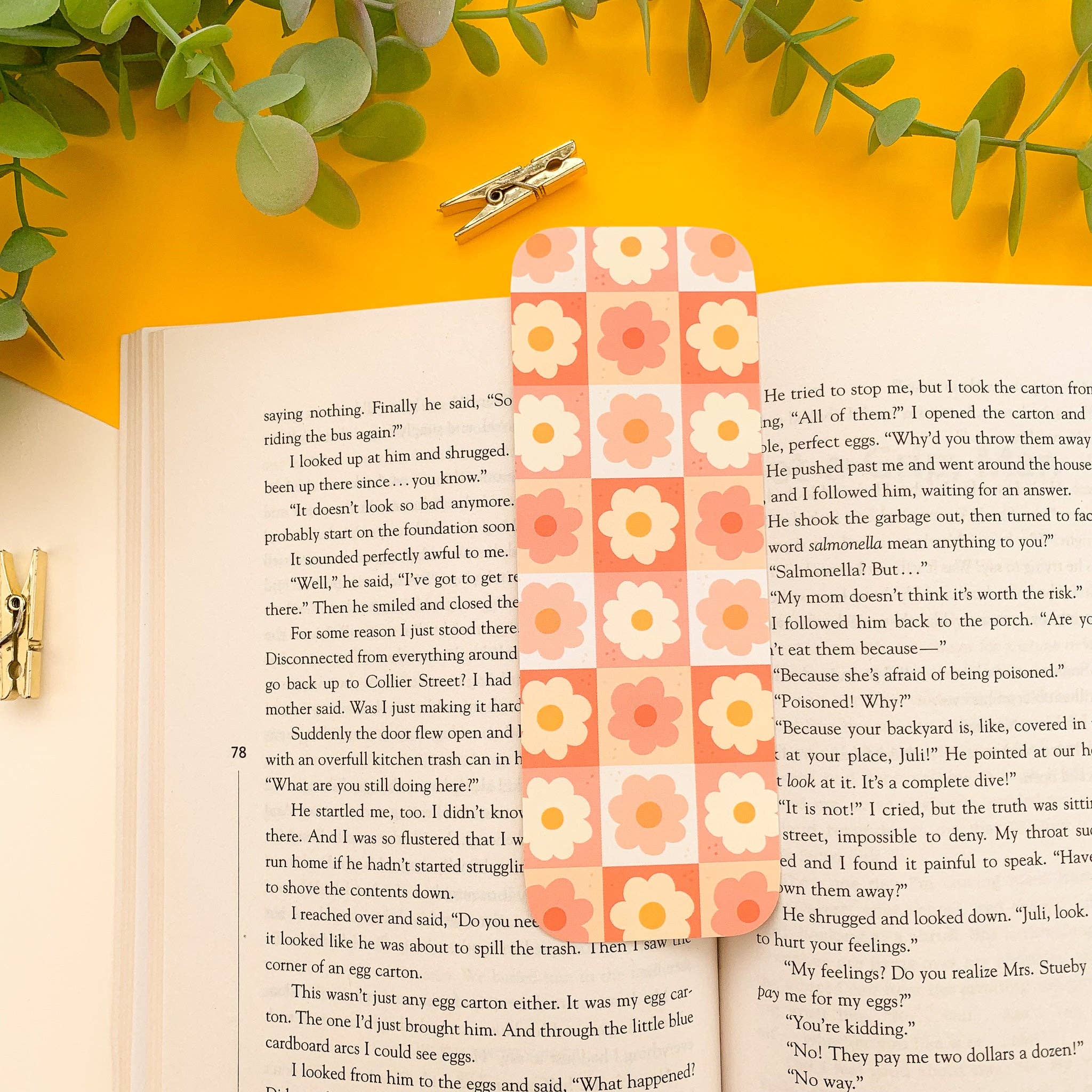 Laurel Mae Art - Wholesale Bookmark - Pink Daisy Bookmark5