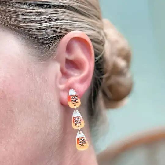 Prep Obsessed Wholesale - Wholesale Dangle Earrings - 'Trick or Treat' Candy Corn Acrylic Dangle Earrings
