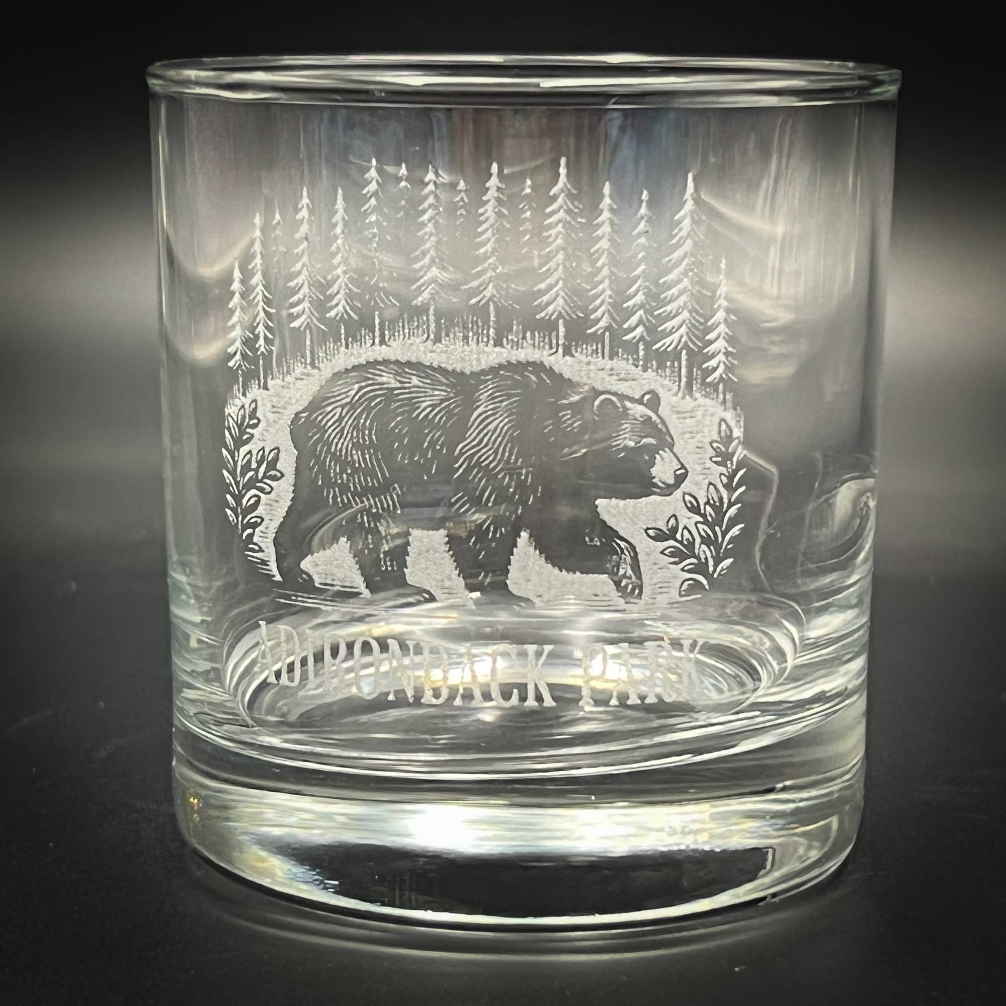 Adirondack Etching LLC - Wholesale Cocktail/Liquor Glass - Bear in a Forest 10 oz Old Fashioned1