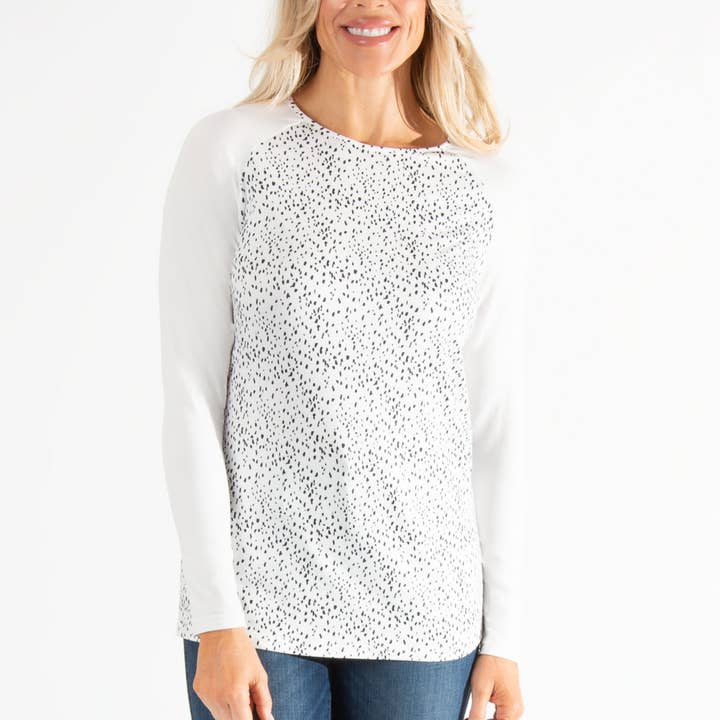 Howard's - Wholesale Tunic - Women's - Sale - Victoria Long Sleeve Raglan Top