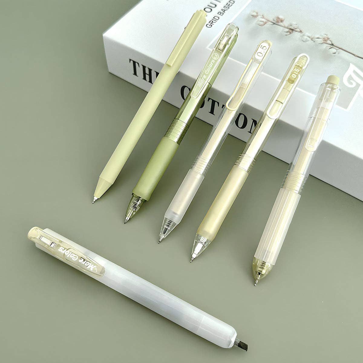 Wrapables.com - Wholesale Pen - Wrapables Retractable Rollerball Pens and Highlighter Set 63