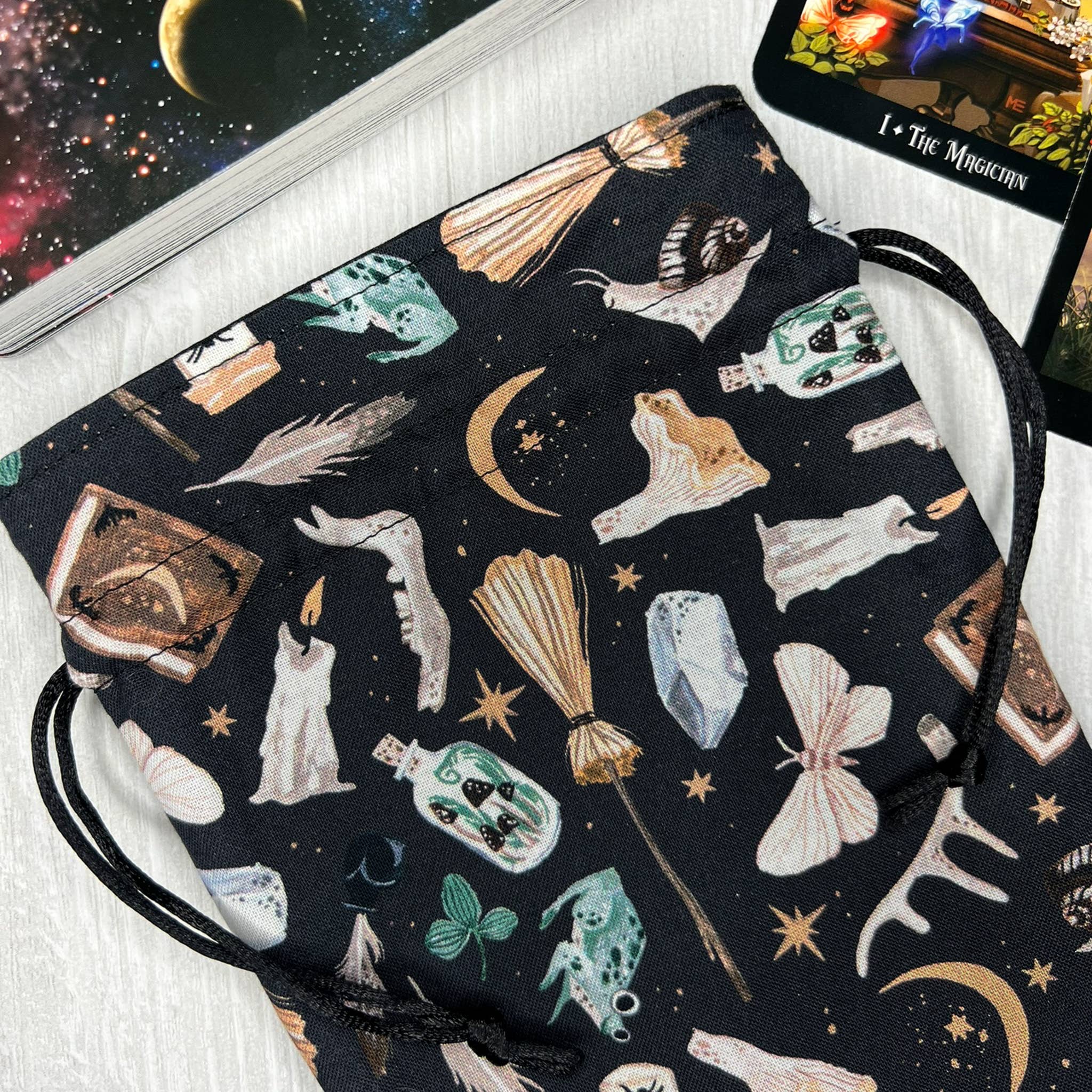 Threads of Tarot - Wholesale Pouch - Women's - Witchy Tools Tarot Card Bag1
