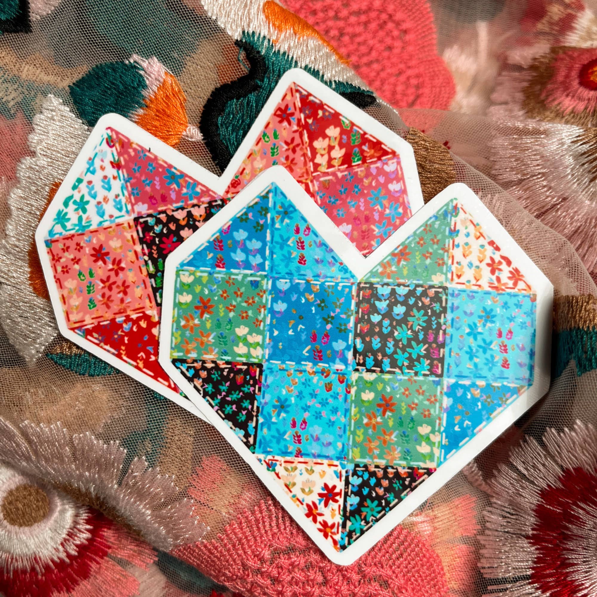 Laurenspired - Vente Autocollant - Autocollants en vinyle en forme de cœur de couette, autocollants de couture, autocollants de couette3