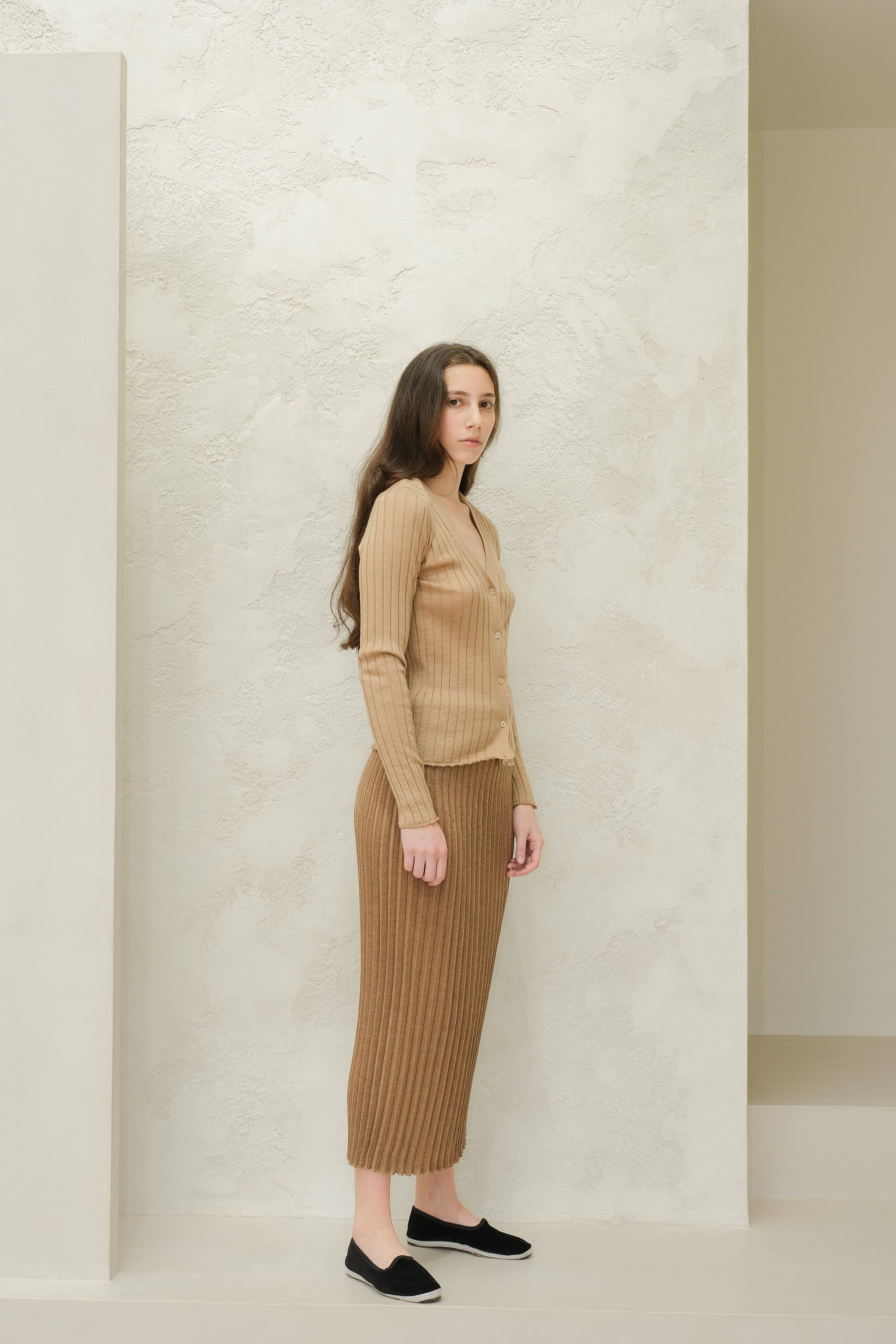 Lèmme - Wholesale Cardigan - Women's - Extra Fine Merino Wool V Neck Cardigan9