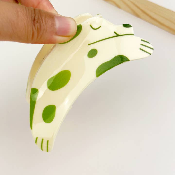 Schattige haarclip in hondenvorm voor wholesale door TheDivaSoap