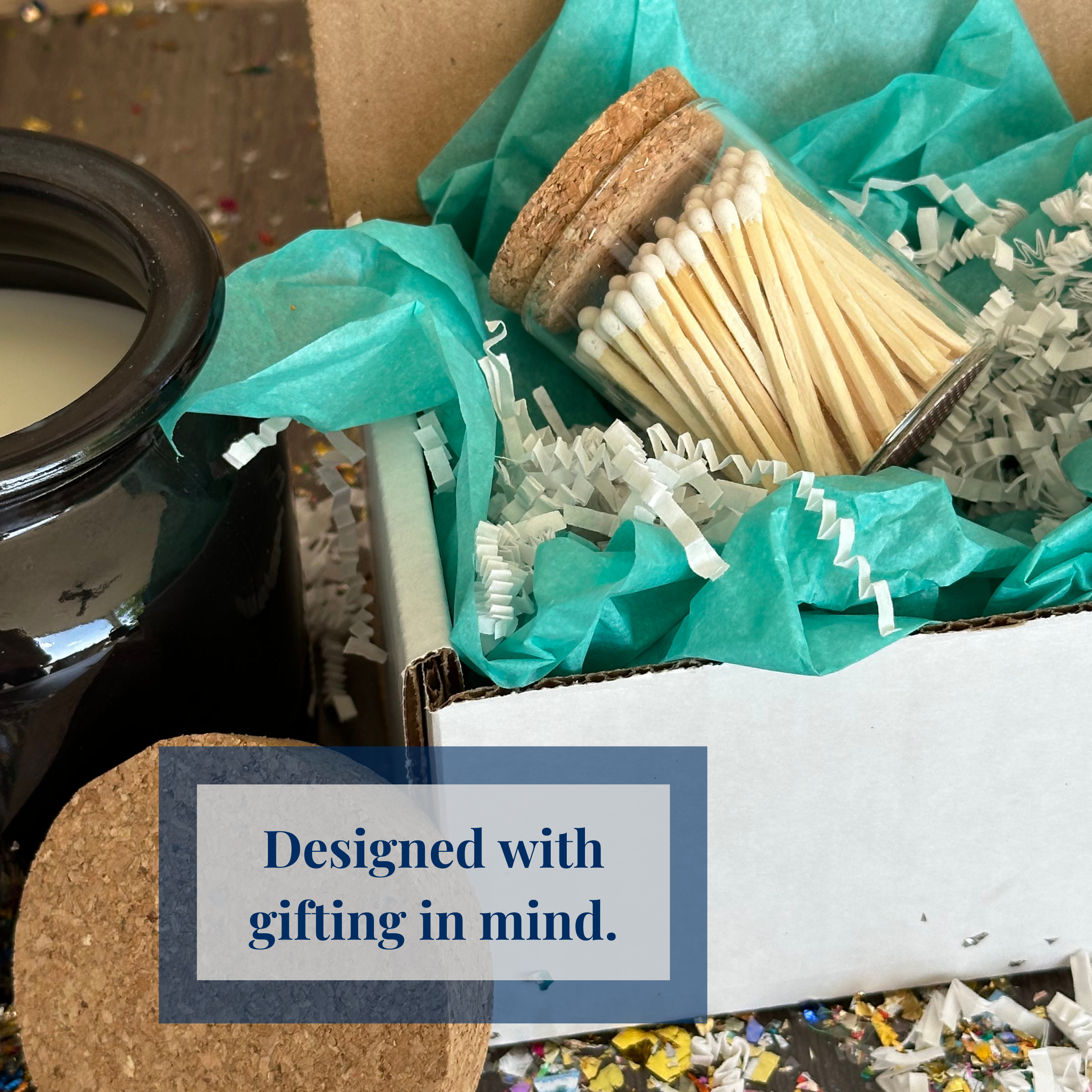 Thankful Greetings - Vente Allumettes - Allumettes de sécurité 10 cm + mini cloche en verre - Couleurs au choix + Grattoirs30