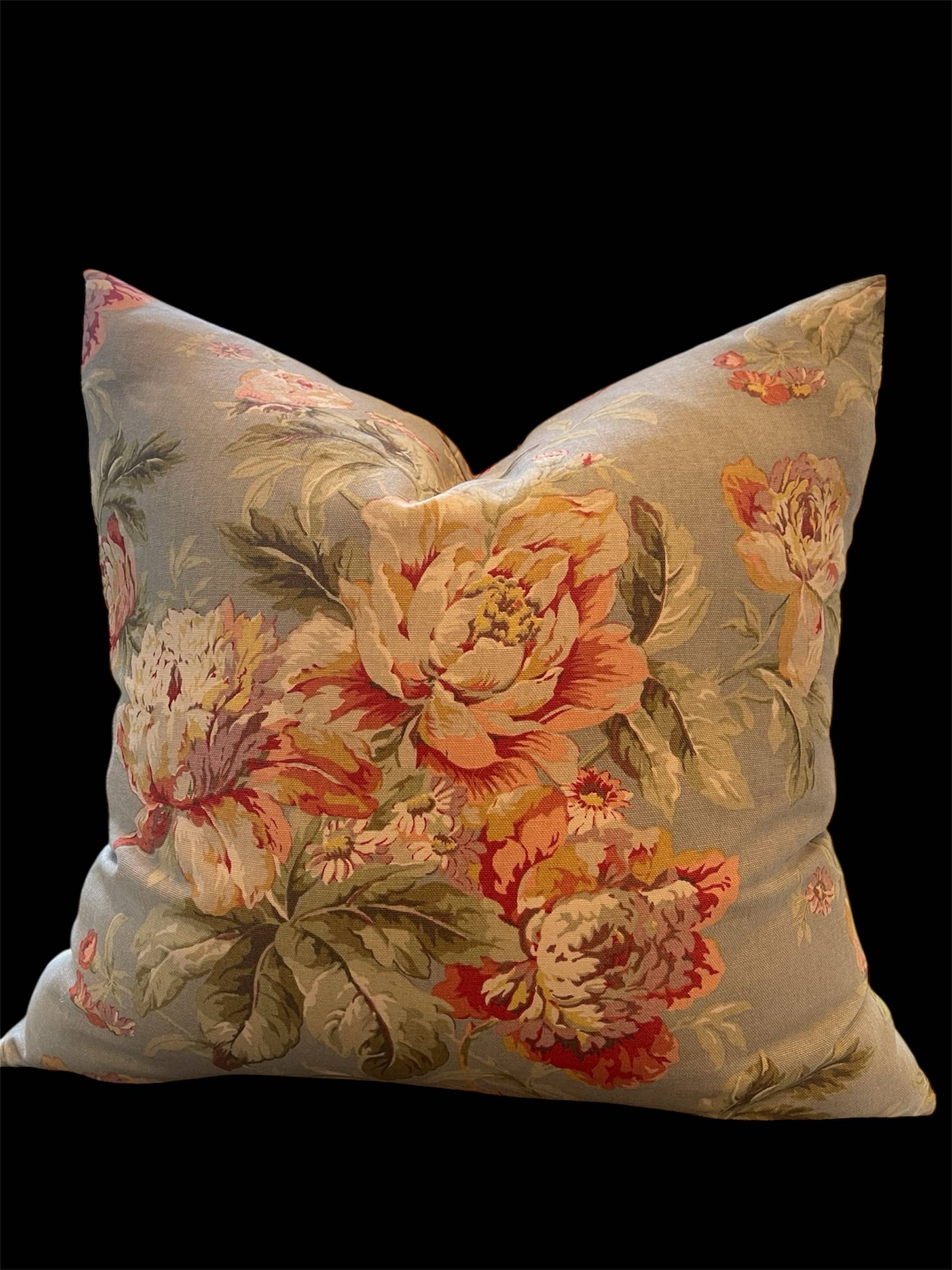 Dahlia & Grace pillows – wholesale Throw/decorative pillow – Esme Floral Throw Pillow with Feather Insert         1