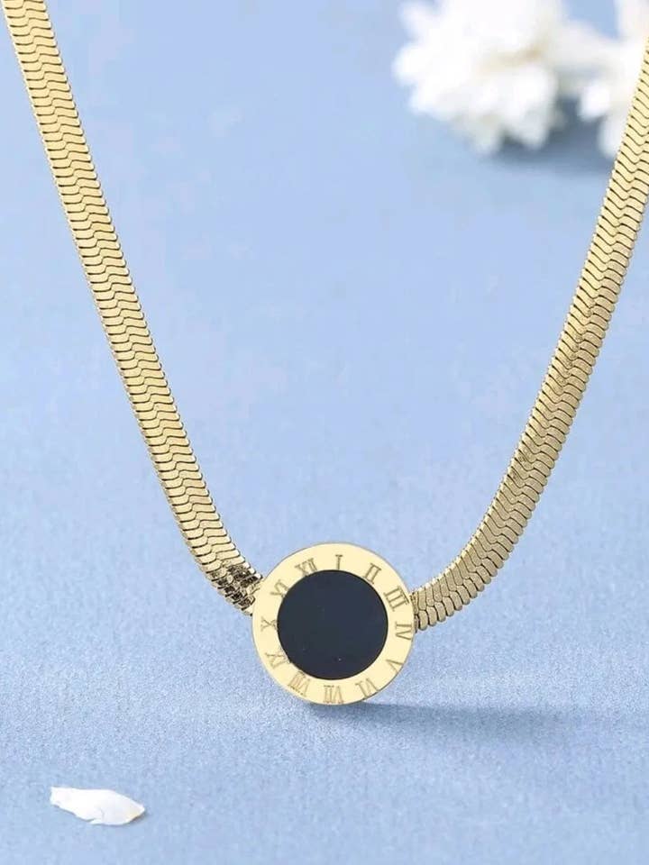 Collar de Cadena Gruesa con Números Romanos para venta al por mayor de The Bling Barn