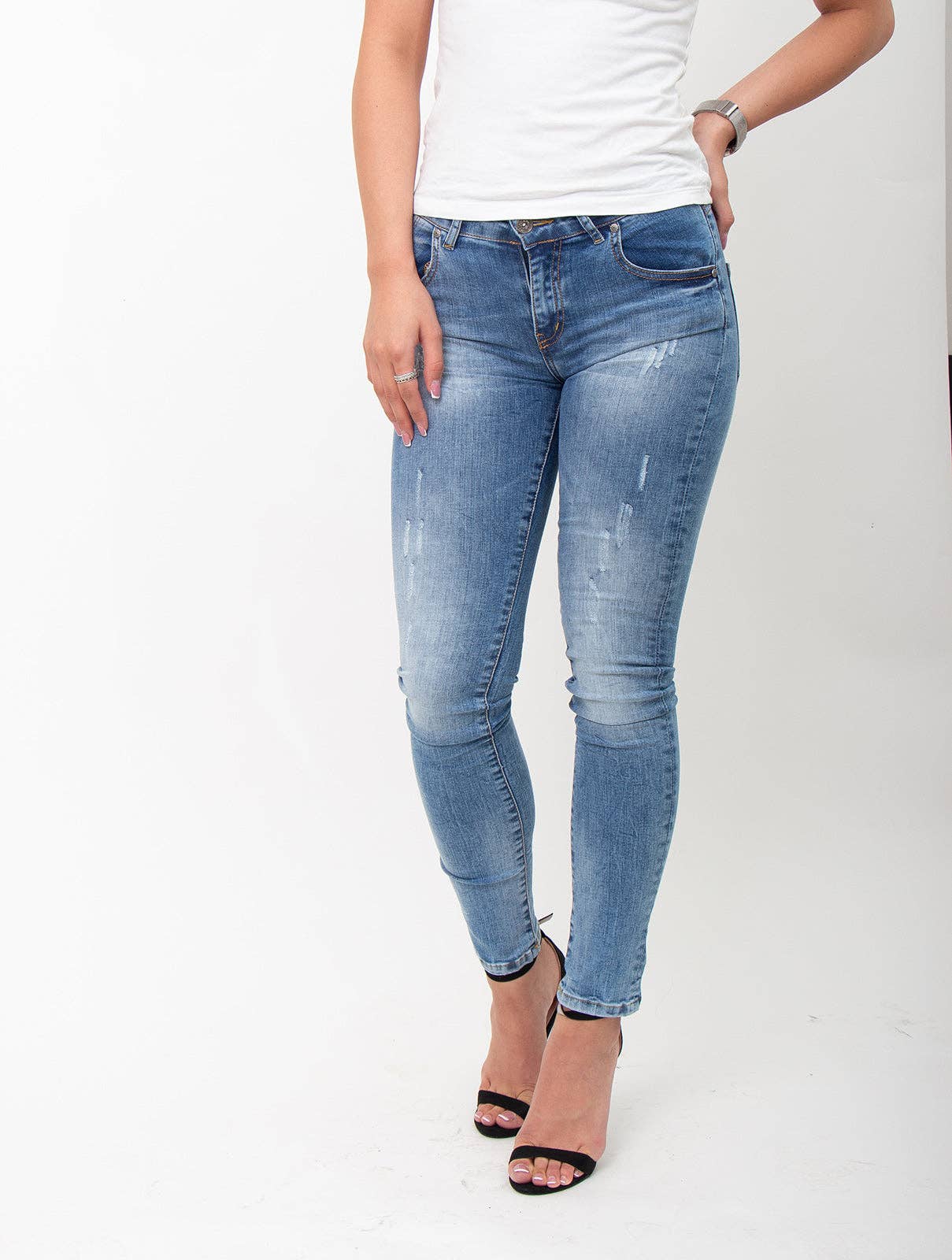 Foja Jeans - Wholesale Jeans - Women's - Ripped Jeans1