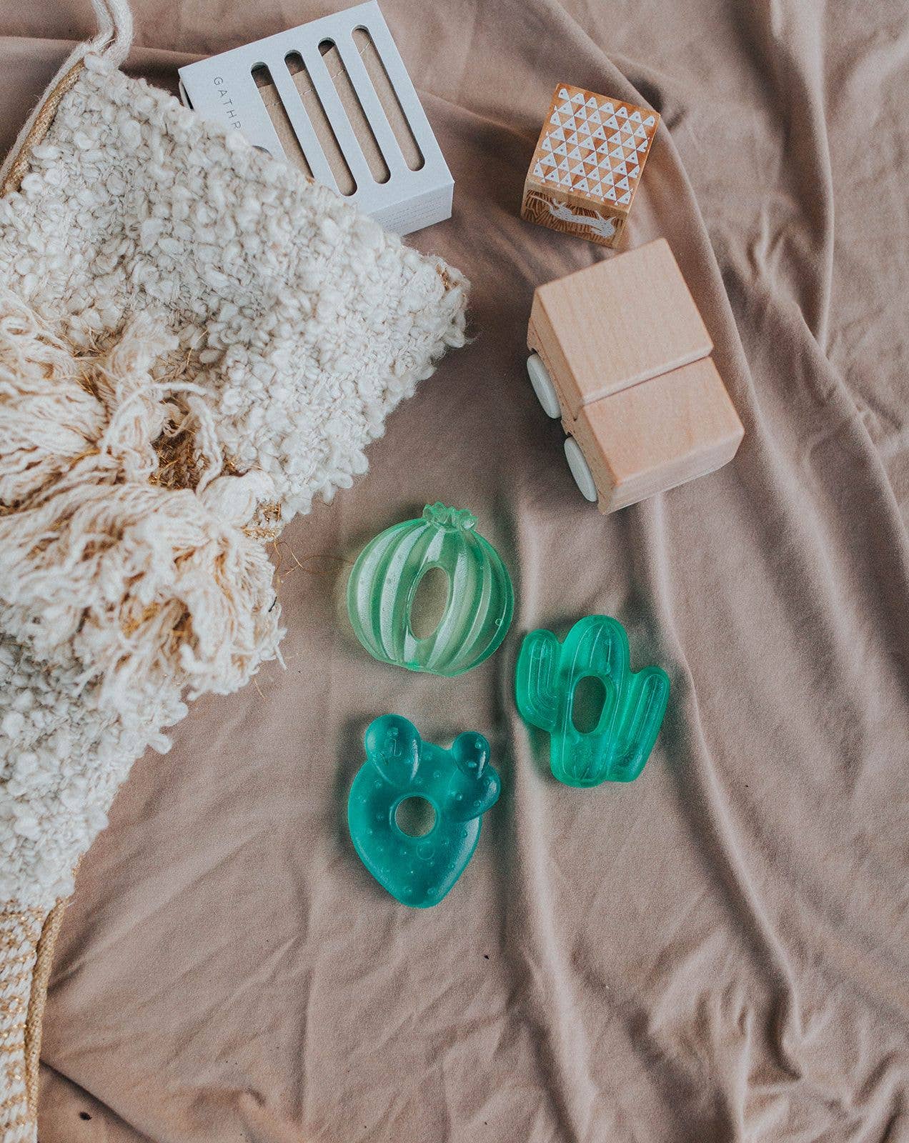 Itzy Ritzy - Wholesale Teether (Not Clip-On) - Baby - *NEW OPTION* Cutie Coolers™ Water Filled Teethers (3-pack)3