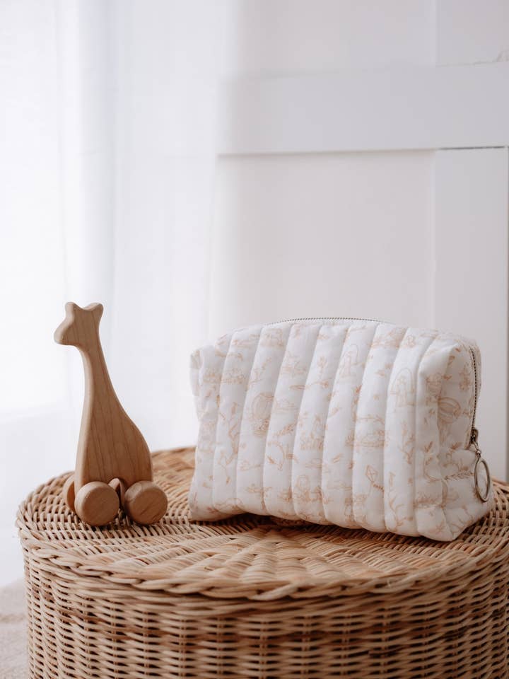 Pochette à couches - Toile De Jouy/Beige pour la vente par Atelier Babbi