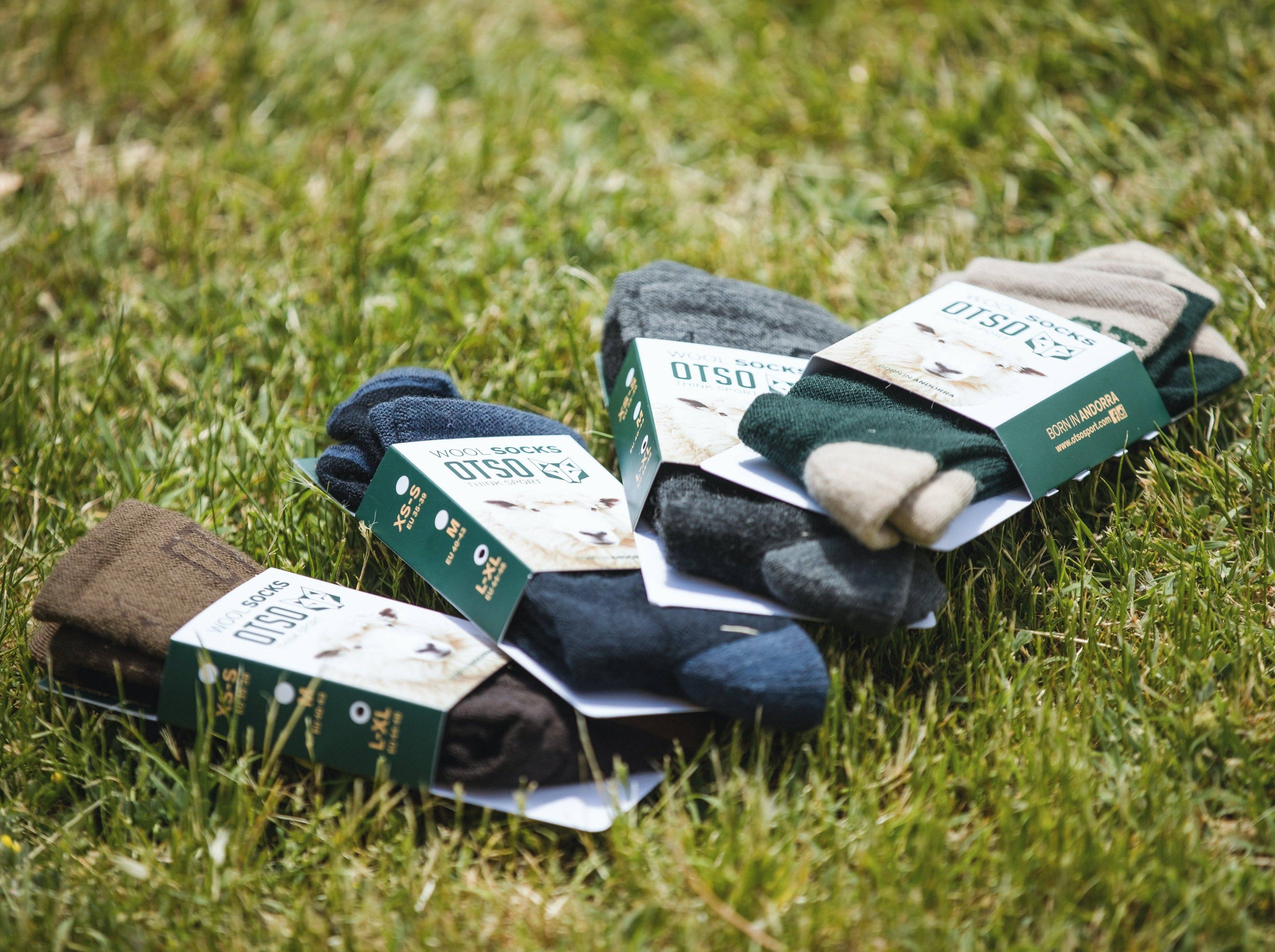 OTSO - Vendita all'ingrosso Calzini - Unisex - Calzini in Lana Merino a Taglio Alto Brown Trunk16