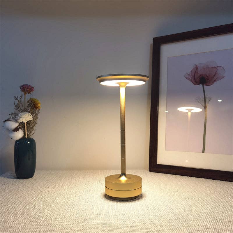 BRECK + FOX - Wholesale Accent/Desk Lamp - Metal Lamp2