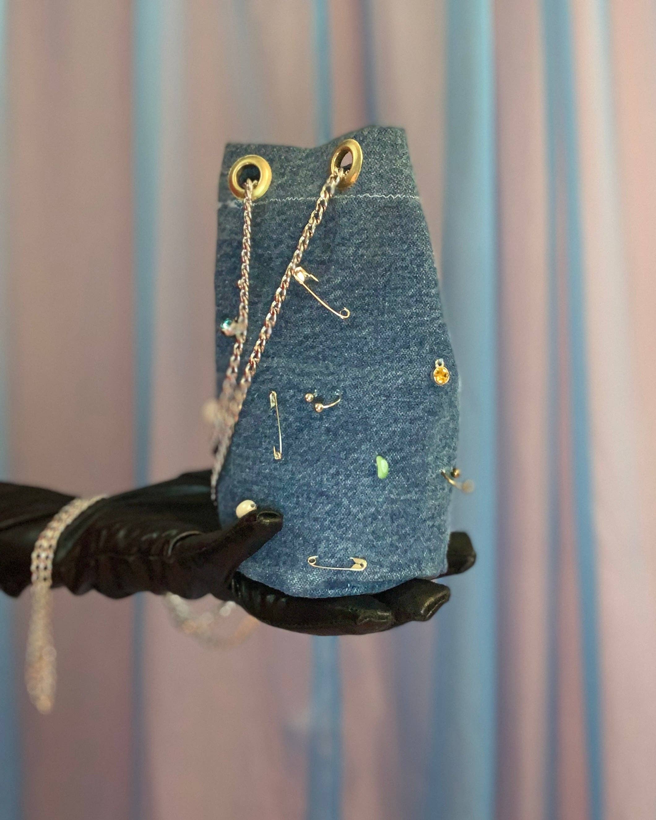 Shop Journal Vintage - Wholesale Crossbody Bag - Women's - Handmade pierced denim pouch bag3